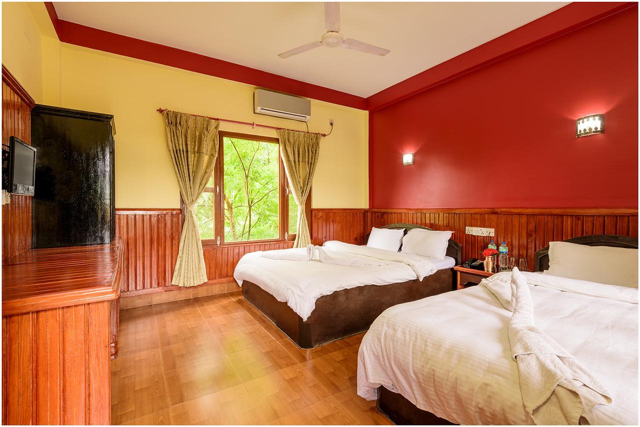 צ'יטוואן Hotel Nature Heritage מראה חיצוני תמונה